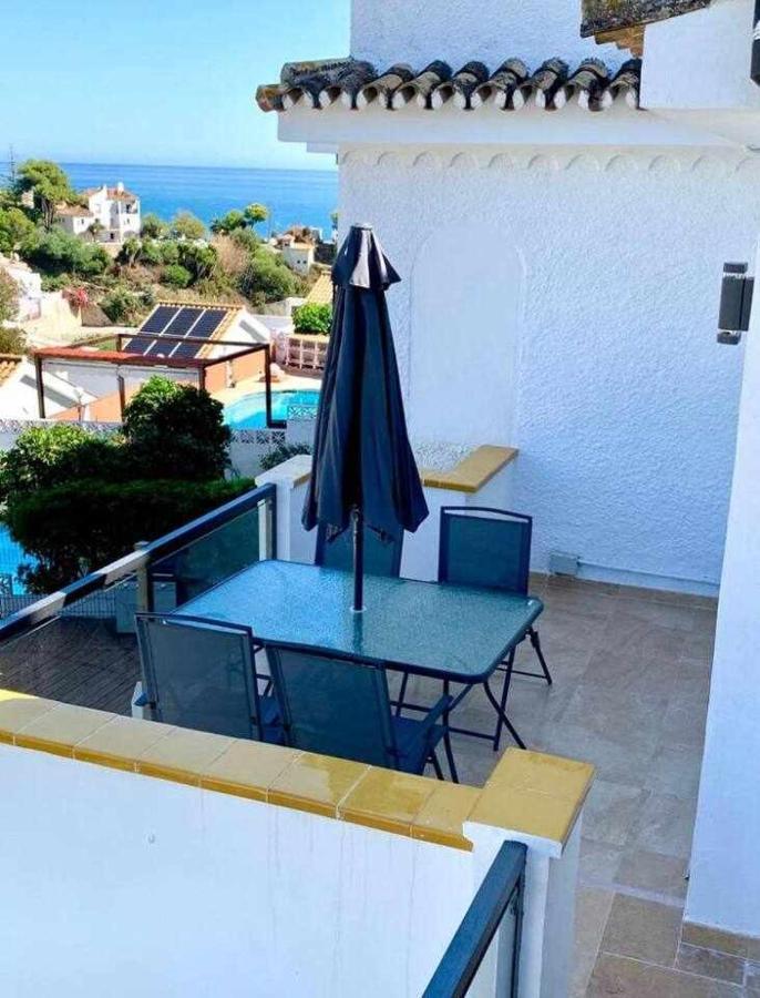 Apartamento 2 En Chalet Con Vista Abierta Al Mar マラガ エクステリア 写真